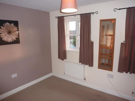 2 bedroom townhouse to rent - Photo 4