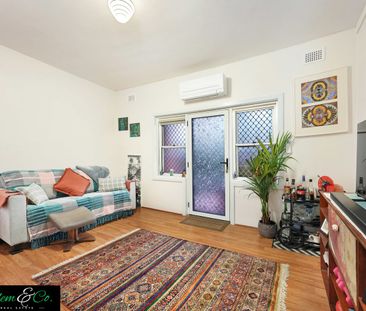 Embrace the Wollongong lifestyle! - Photo 1