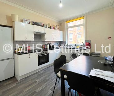 Room 1, 45 Delph Mount, Woodhouse, LS6 2HS - Photo 2