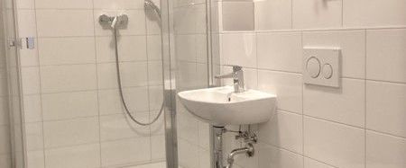 Das ist Ihr Zuhause: Schicke 2-Zimmer-Wohnung mit großem Balkon - Foto 1