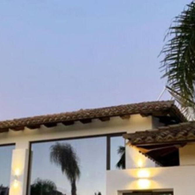 Luxury Flat for rent in Benahavís, Spain - Photo 1