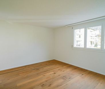 Frisch sanierte 4.5-Zimmer-Wohnung in Stansstad - Photo 4