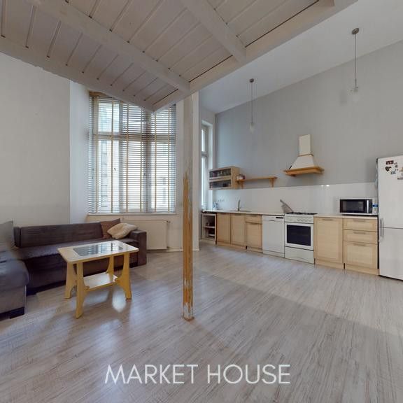 2 pokoje w centrum. Piękna kamienica - Photo 1