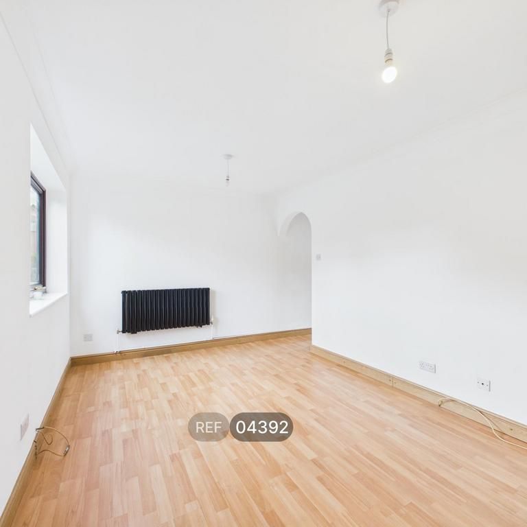 3 bedroom detached house to rent - Photo 1