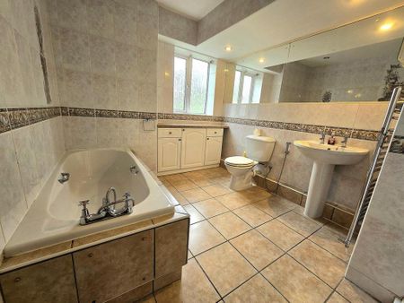 2 bedroom terraced house to rent - Photo 5