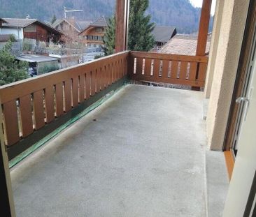 Moderne 4.5-ZW im 1. OG (ohne Lift) à 99 m² - Photo 3