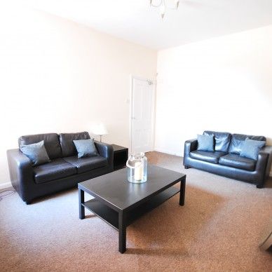 2 Bed - Claremont Road, Spital Tongues - Photo 1