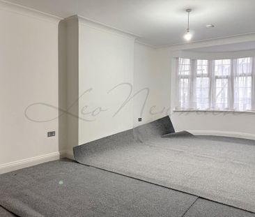 3 bedroom flat to rent - Photo 1