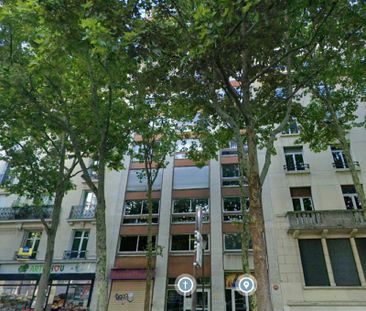 Location Appartement 1 pièce 33m² - Photo 1