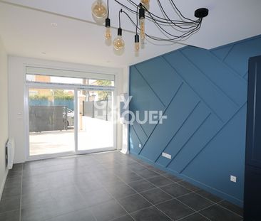 LOCATION T3 93 m2 au sol (66 m² carrez) à DECINES secteur Canal - Photo 5