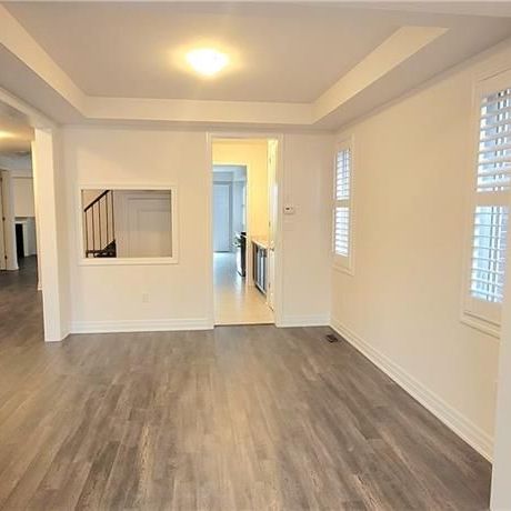 For Lease - 9275 White Oak Avenue, Niagara Falls, Ontario - Photo 1