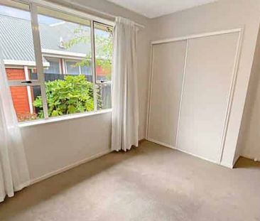 Sunny and Spacious with a Great Location - Photo 3