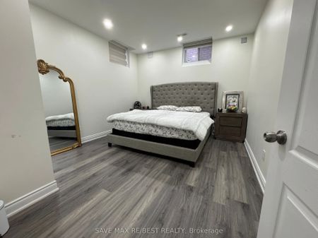 118 Jura Crescent #Bsmt - Photo 4