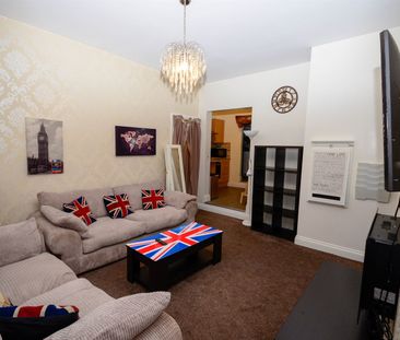 1 bed flat to rent in Wharton Street, South Shields, NE33 - Photo 2