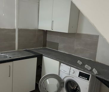 Studio Flat, Anson, NW9 - Photo 3