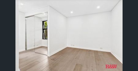 Welcome to Watermak Plaza.. - Photo 2