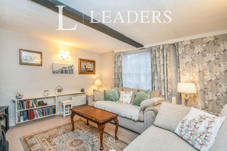 2 bedroom cottage to rent - Photo 2