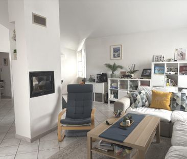Location Maison 5 pièces 121m² COLLONGES AU MONT D OR 69660 - Photo 4
