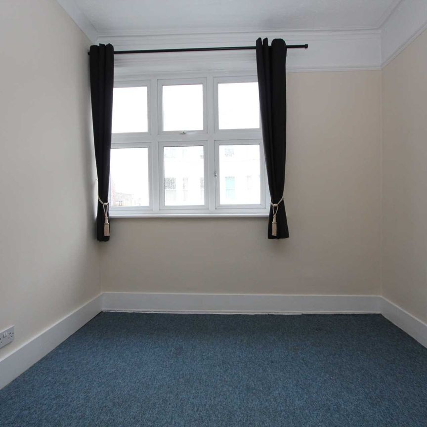 Rowlands Road, Worthing - Photo 1