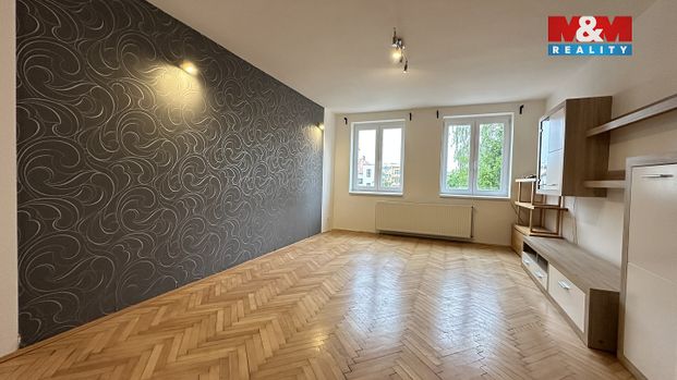 Pronájem bytu 2+1 49 m² - Фото 1