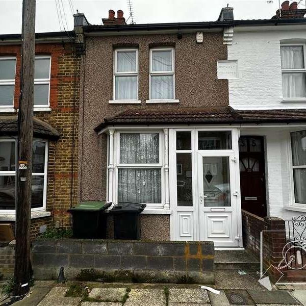 Alfred Road, Gravesend, DA11 - Photo 1
