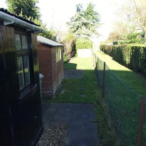 39 Mareham Road, - Photo 2
