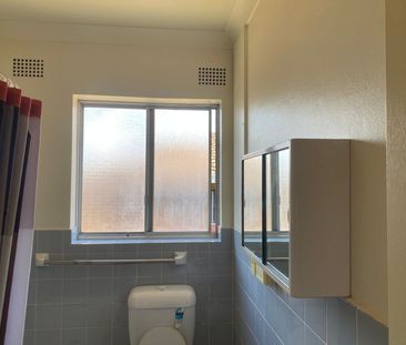 WALK TO SHOPS!!! - Photo 2