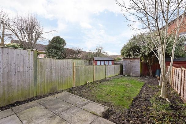 2 bedroom terraced house to rent - Photo 1