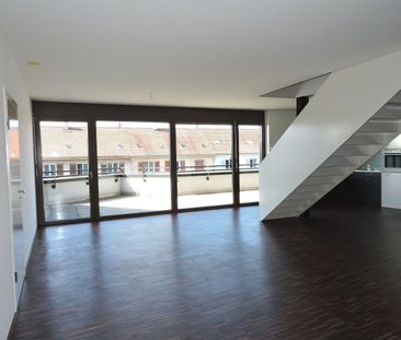 Schräg auf 2 Etagen? Steigen Sie auf! - Photo 1