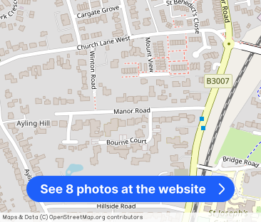 Manor Road, Aldershot - Photo 1