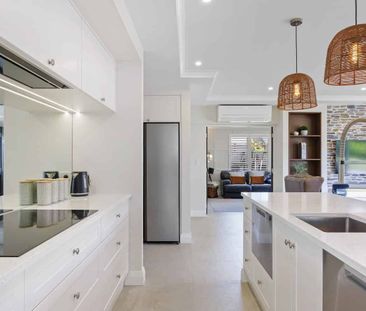 Luxury Living Redefined - Photo 2