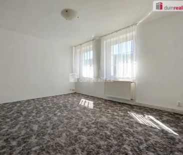 Pronájem bytu 3+1 Karlovy Vary, Poštovní - Fotografie 5