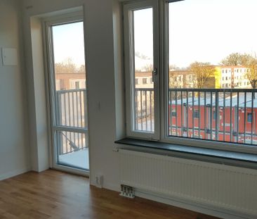 Råssnäsvägen, Motala - Photo 2