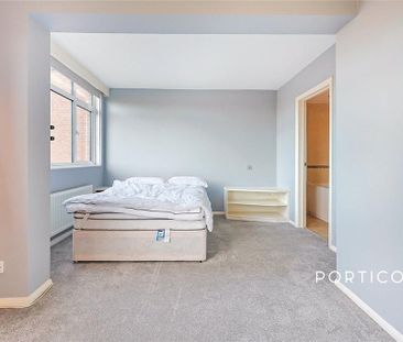 3 bedroom flat to rent - Photo 6