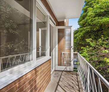 6/180 Riversdale Road, Hawthorn VIC 3122 - Photo 1