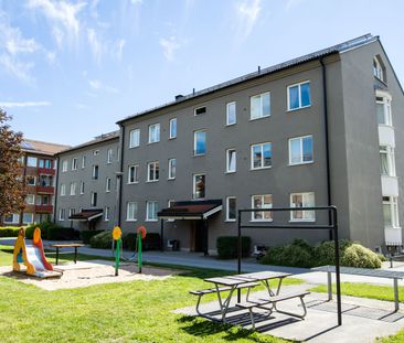 Ljuragatan 111 - Photo 3