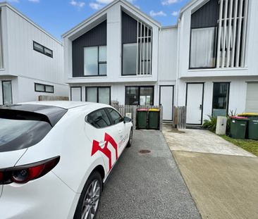 14 Porowha Road, Westgate, Auckland - Photo 2