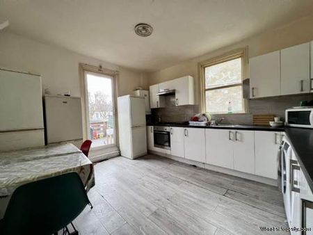 5 bedroom property to rent in London - Photo 4