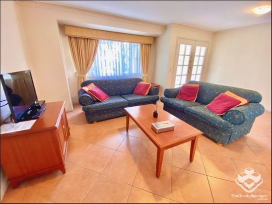 Spacious, Fully Furnished 3 Bedroom Villa Within Gated Community - Photo 1