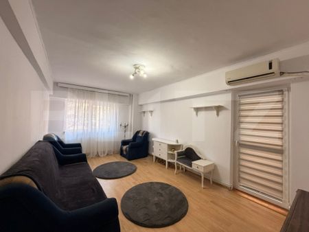 Apartament 2 camere, 75 mp, zona Centru-Mc - Fotografie 2