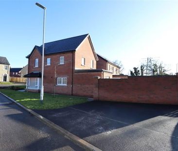 43 Charlestown Hall Lane, Lisburn, BT28 0AH - Photo 2