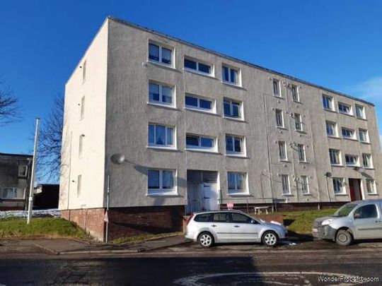 3 bedroom property to rent in Clydebank - Photo 1