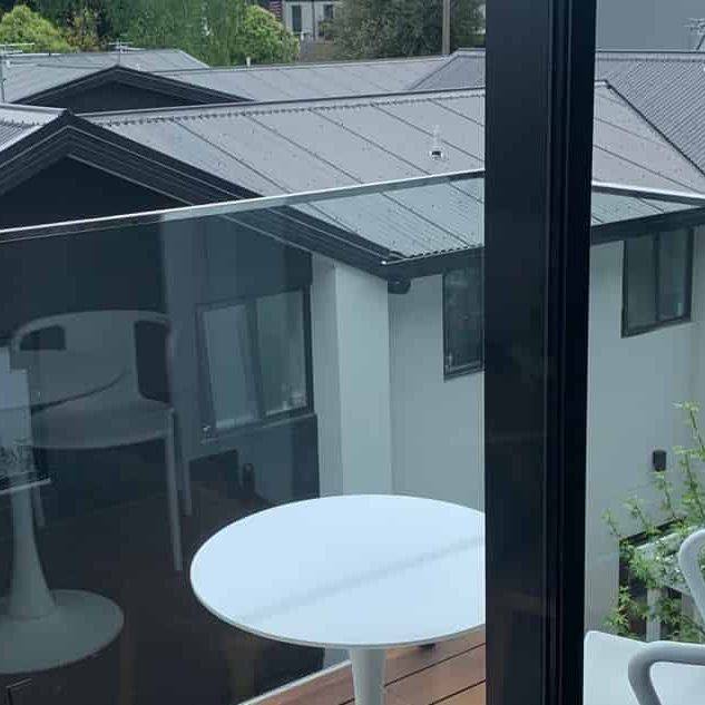 Whitewood Suites - Fully Furnished One Bedroom City Apartment - Photo 1