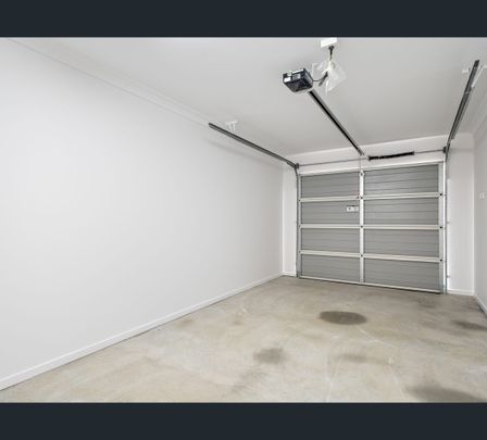 1/118a Bideford Street, Torquay, Qld 4655 - Photo 1