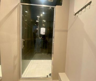 Studio to rent - Photo 6