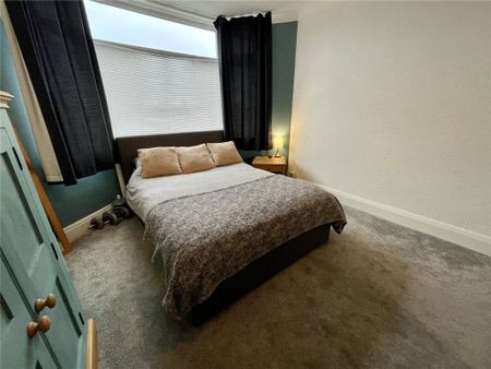 Beswick Avenue, Bournemouth, BH10 - Photo 5