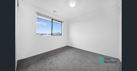 Newly Built Double-Story Home in Riverwalk Estate! - Photo 5