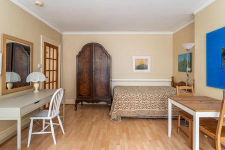 Studio to rent - Photo 5