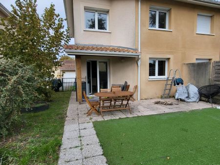 Location Maison 4 pièces 89 m2 à Saint-Jean-d'Illac - Photo 4