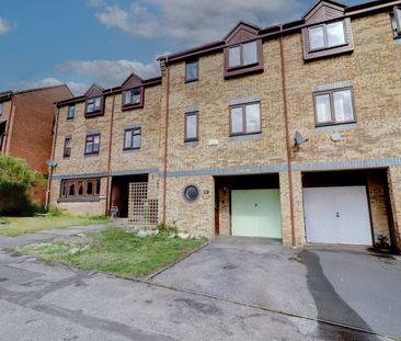 3 bedroom mid terraced house to rent, - Photo 1